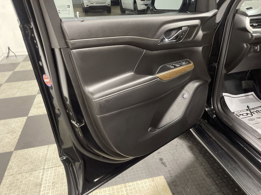 2022 GMC Acadia AWD SLE