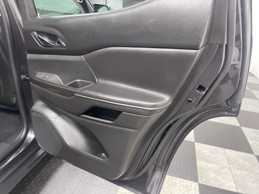 2018 GMC Acadia SLT-1