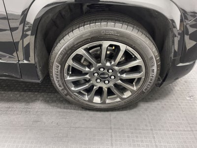 2022 GMC Acadia AWD Denali
