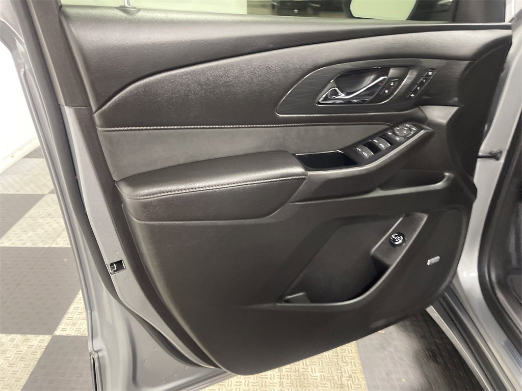 2024 Chevrolet Traverse Limited FWD High Country
