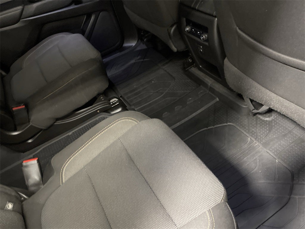 2020 Chevrolet Traverse AWD LT Cloth