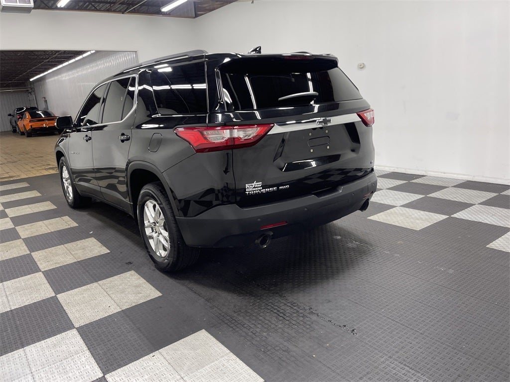 2020 Chevrolet Traverse AWD LT Cloth
