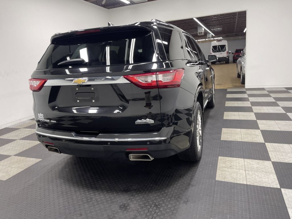 2021 Chevrolet Traverse AWD High Country