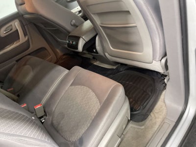 2011 Chevrolet Traverse LS