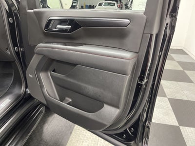 2025 Chevrolet Suburban 4WD RST