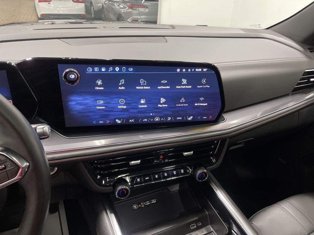 2025 Chevrolet Suburban 4WD RST