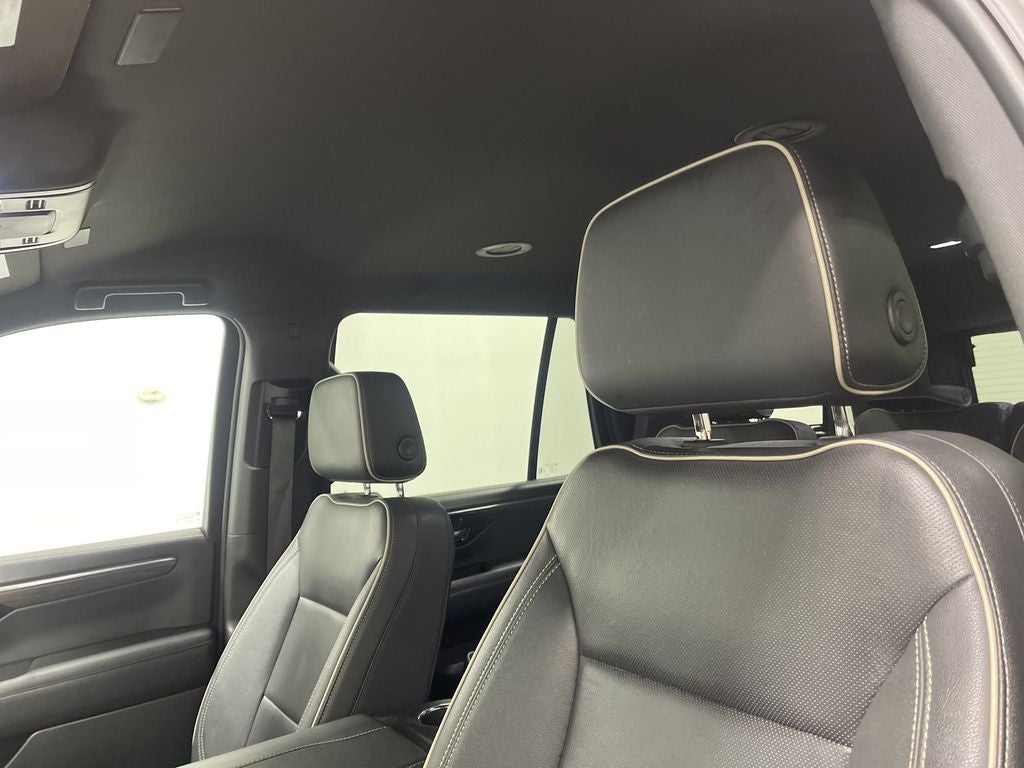 2025 Chevrolet Tahoe 4WD Premier