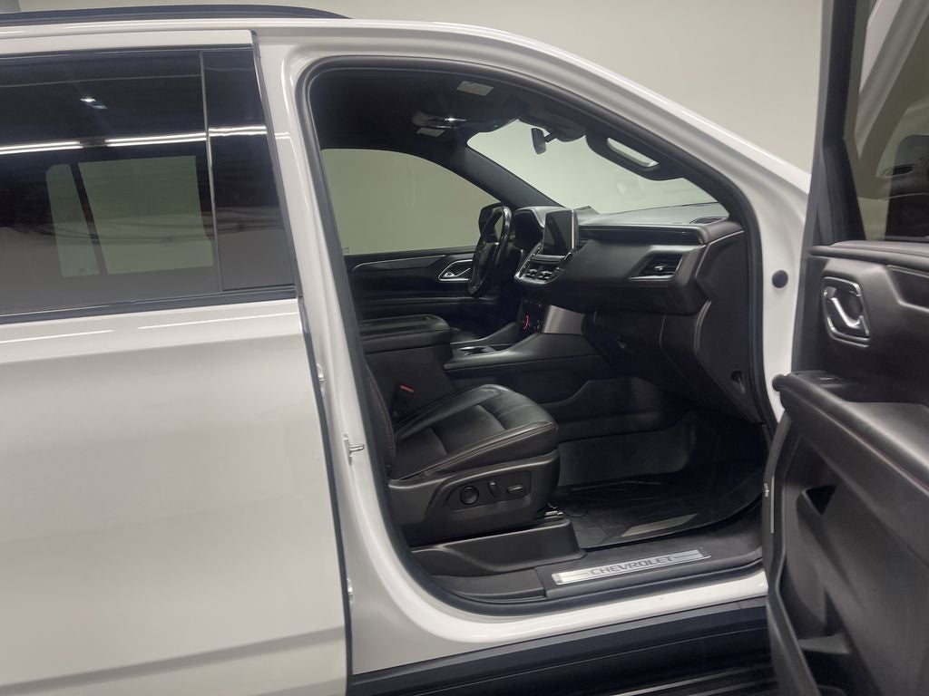 2021 Chevrolet Suburban 4WD RST