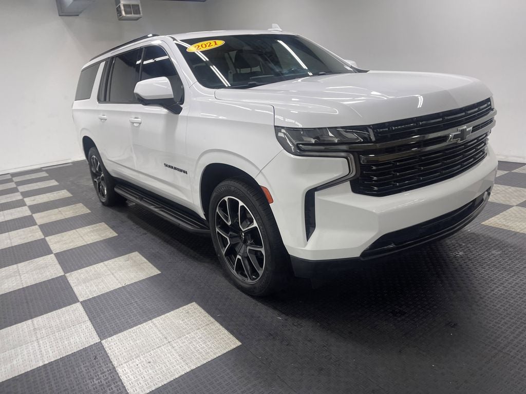 2021 Chevrolet Suburban 4WD RST