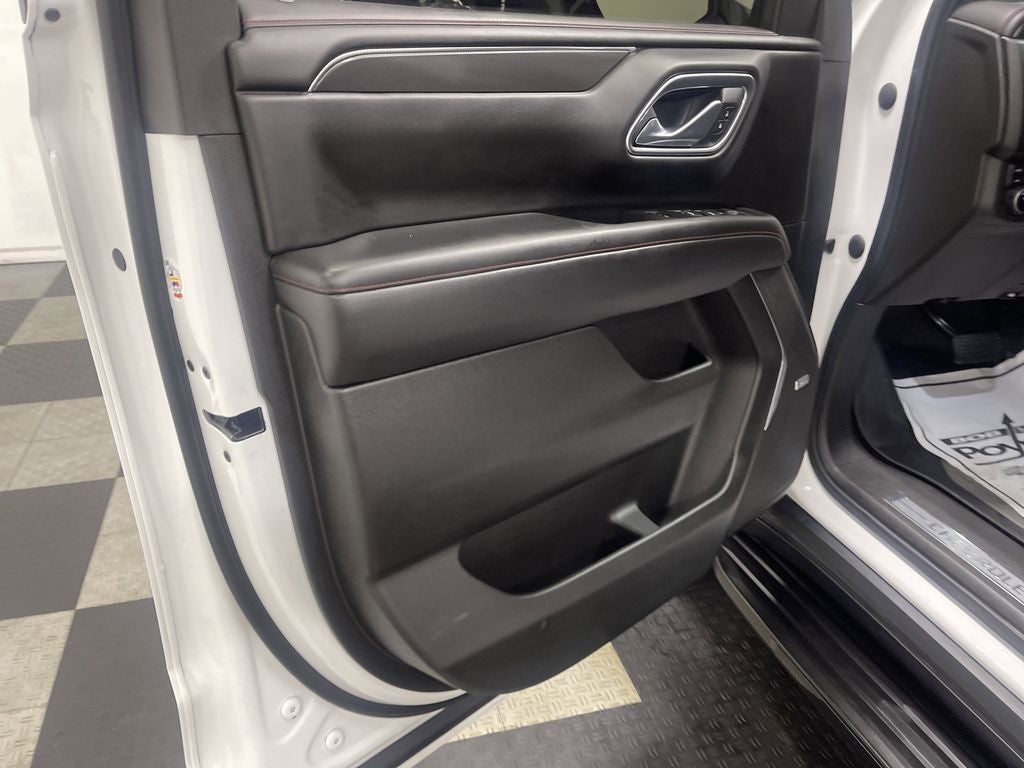 2021 Chevrolet Suburban 4WD RST