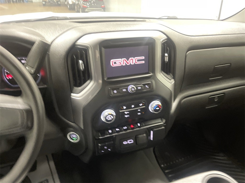 2024 GMC Sierra 2500HD 4WD Crew Cab Standard Bed Pro