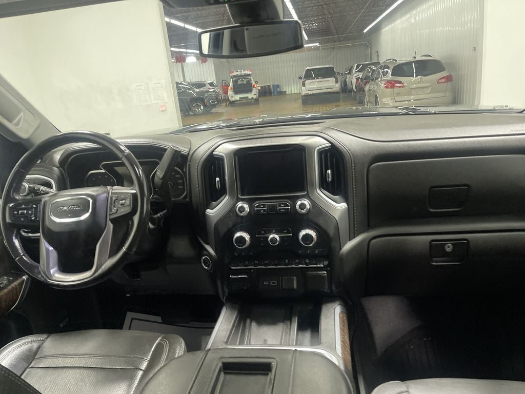 2020 GMC Sierra 2500HD 4WD Crew Cab Standard Bed Denali