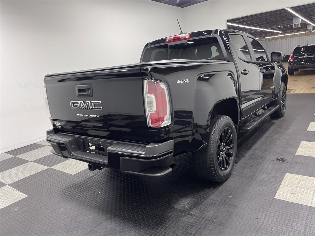 2022 GMC Canyon 4WD Crew Cab Short Box Elevation
