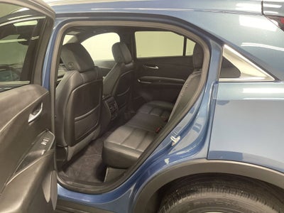 2025 Cadillac XT4 FWD Premium Luxury