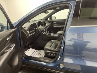 2025 Cadillac XT4 FWD Premium Luxury