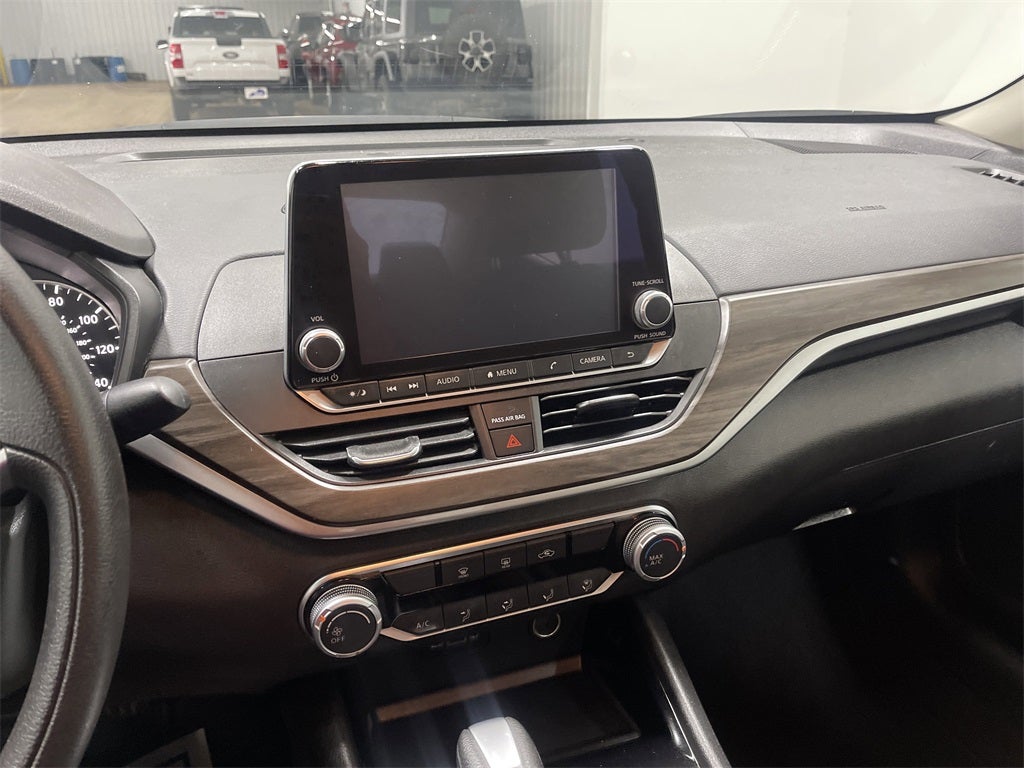 2024 Nissan Altima SV FWD