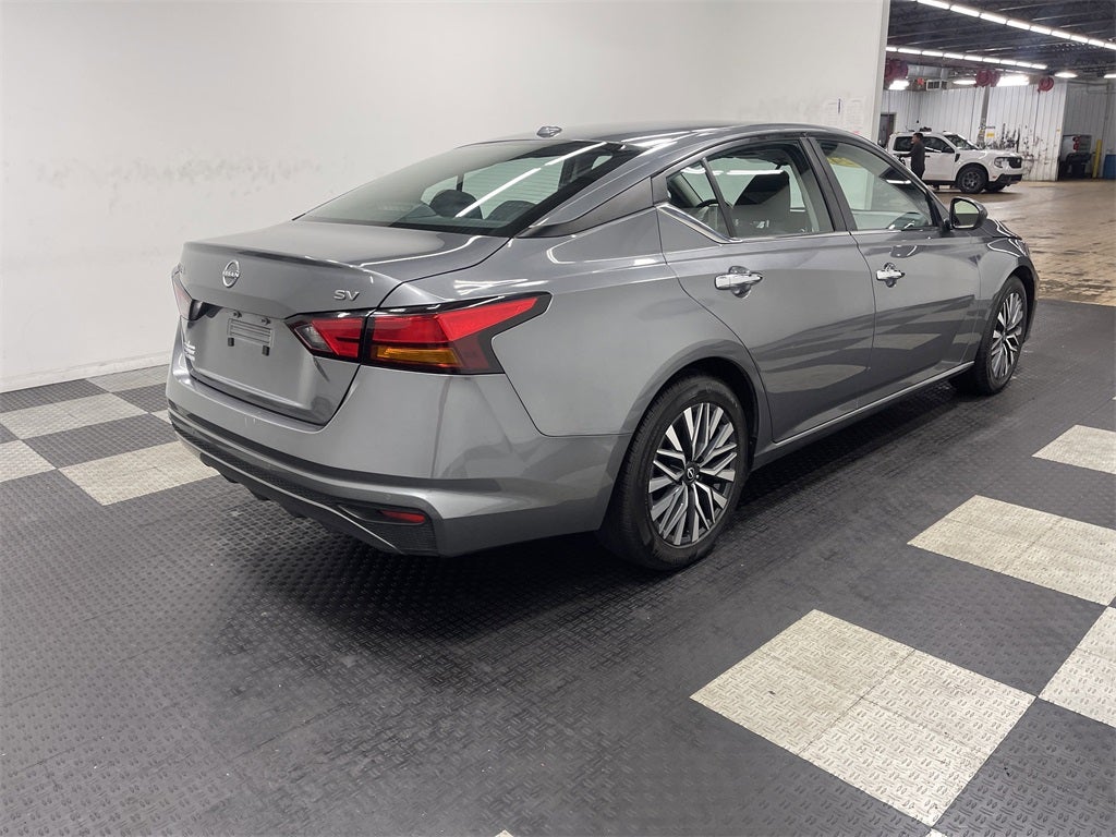 2024 Nissan Altima SV FWD