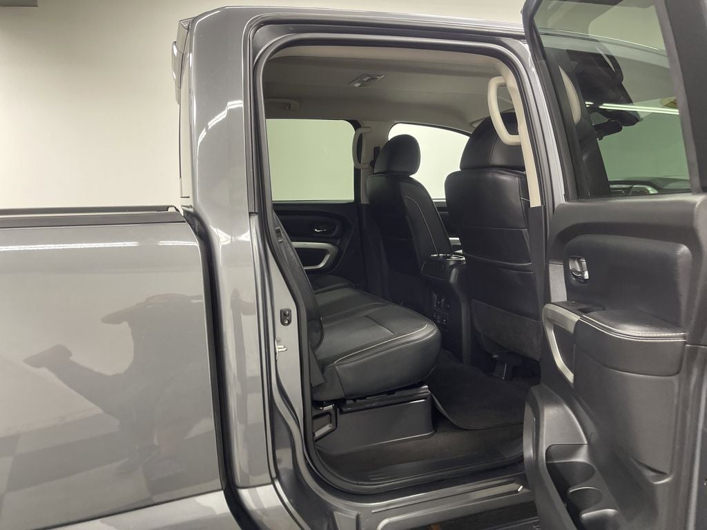 2019 Nissan TITAN XD PRO-4X Diesel