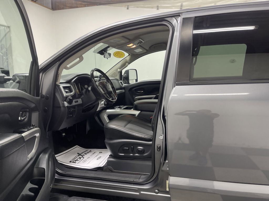 2019 Nissan TITAN XD PRO-4X Diesel