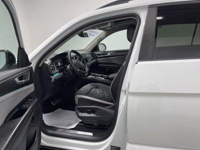 2024 Volkswagen Atlas 2.0T Peak Edition SE w/Technology
