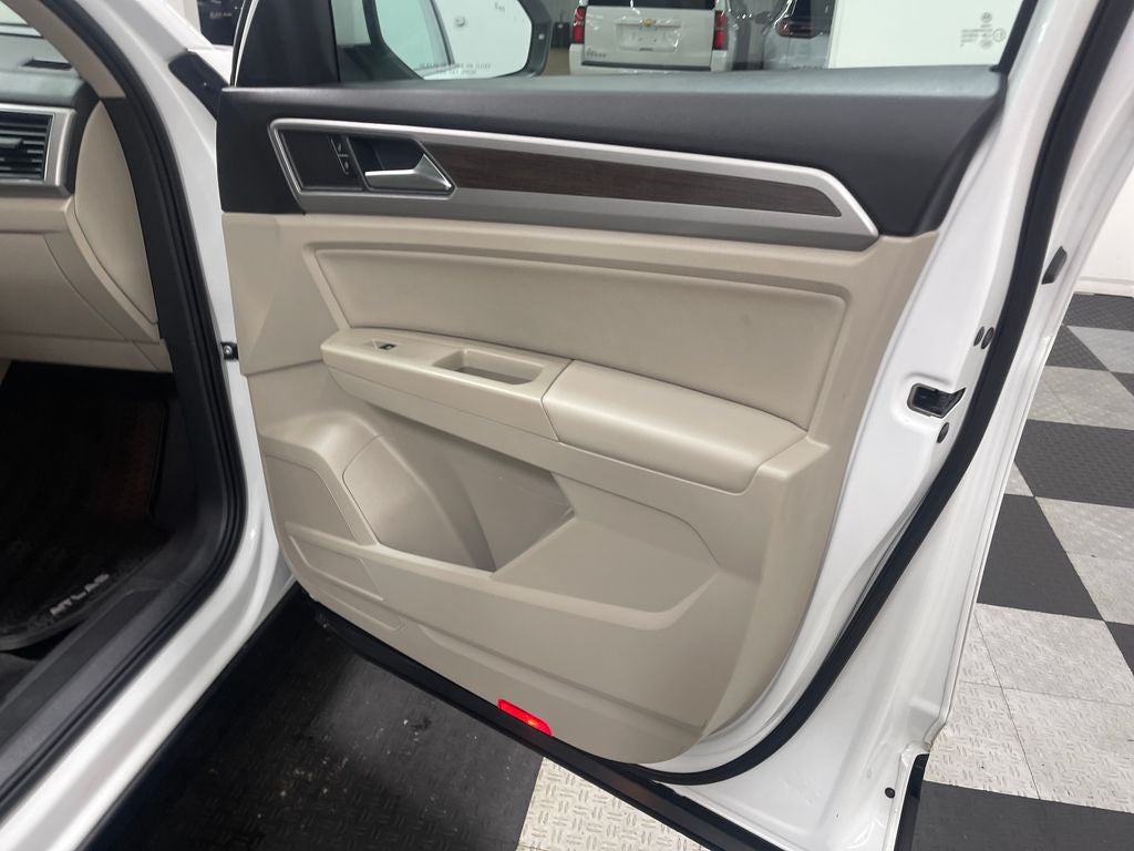 2019 Volkswagen Atlas 3.6L V6 SE w/Technology