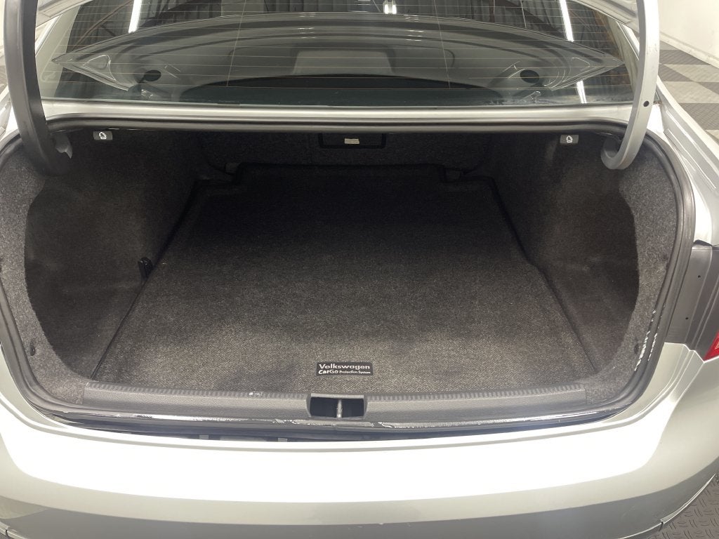 2012 Volkswagen Passat 2.5L SEL