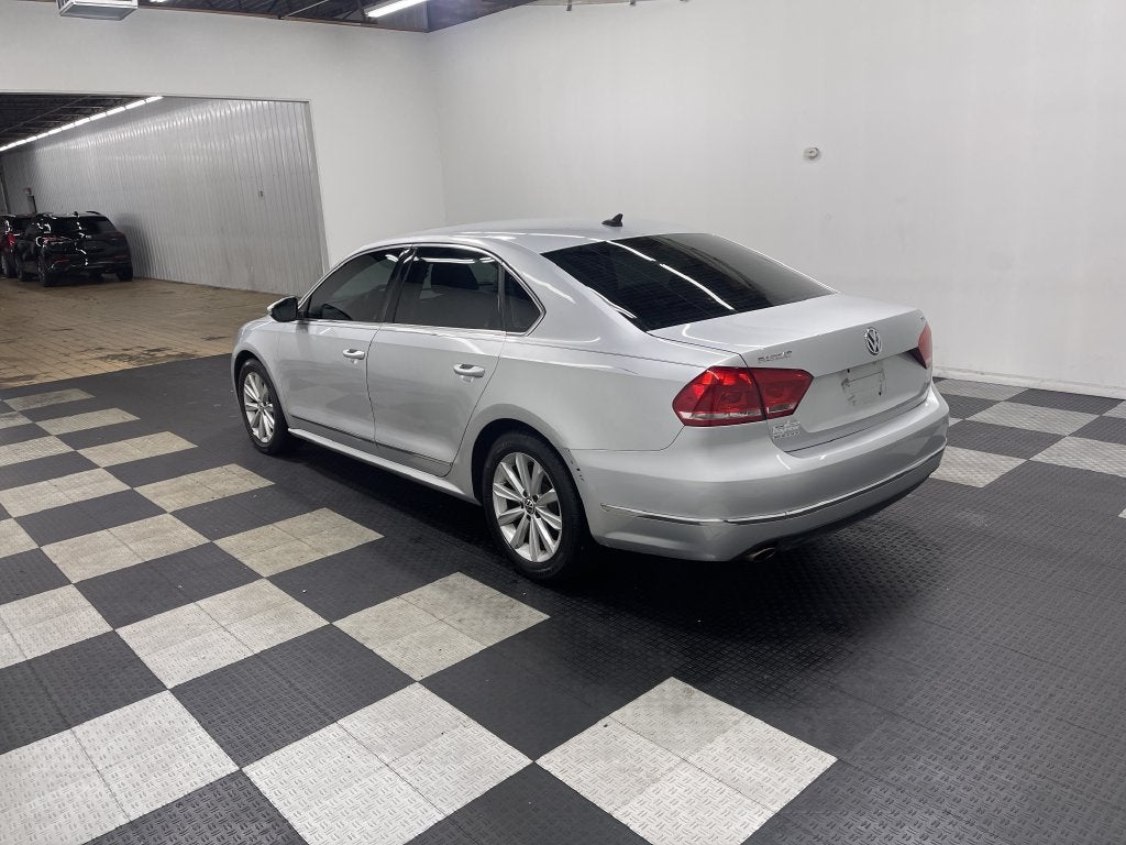 2012 Volkswagen Passat 2.5L SEL