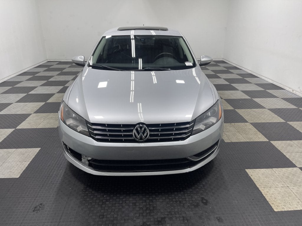 2012 Volkswagen Passat 2.5L SEL