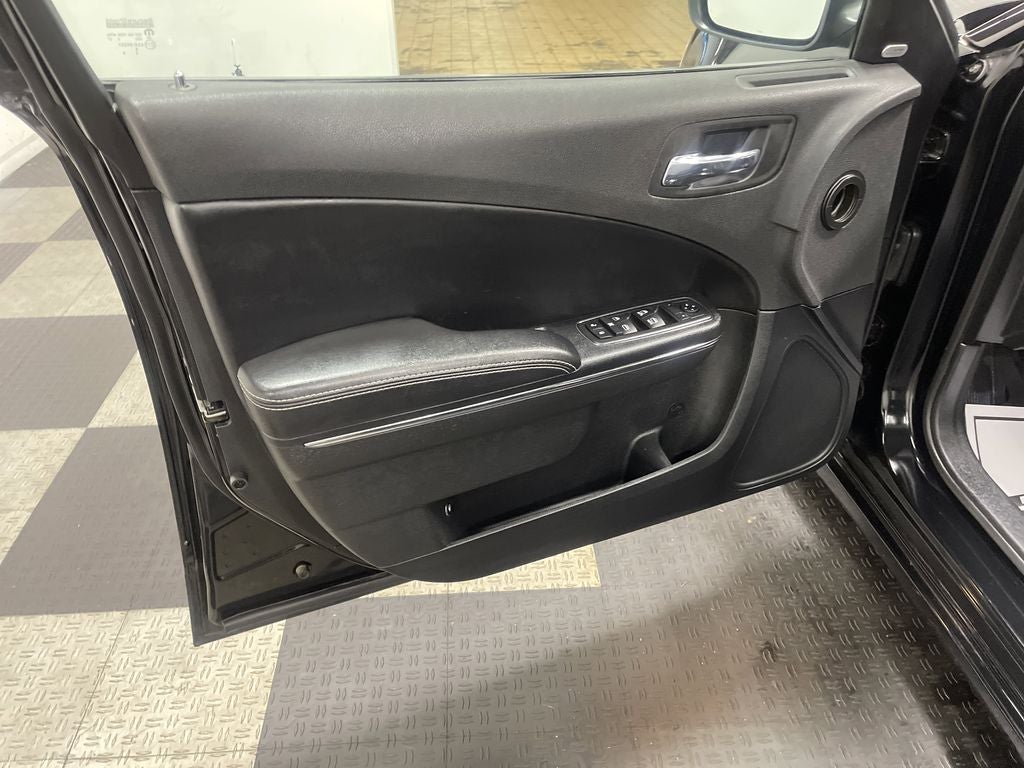 2013 Dodge Charger SXT Plus