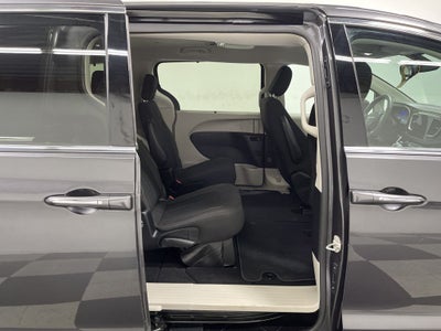2017 Chrysler Pacifica Touring Plus