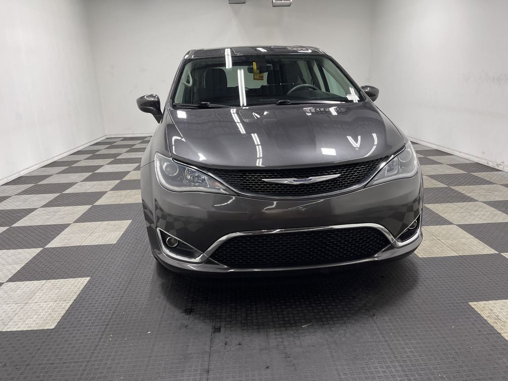 2017 Chrysler Pacifica Touring Plus