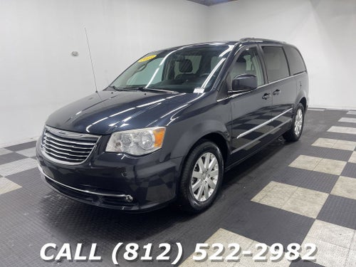 2013 Chrysler Town & Country Touring
