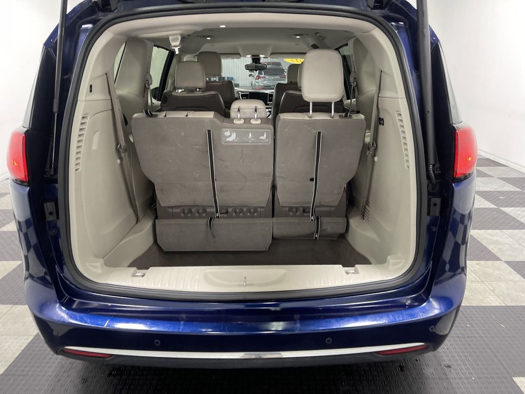 2017 Chrysler Pacifica Touring L