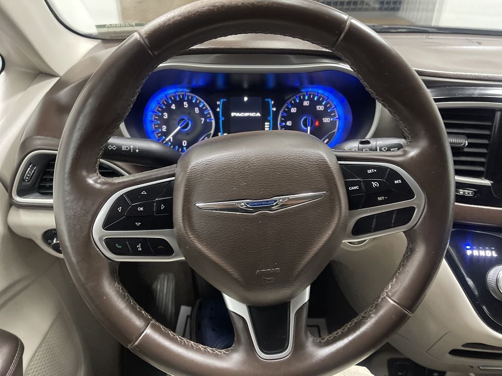 2017 Chrysler Pacifica Touring L