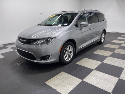 2019 Chrysler Pacifica Touring L Plus