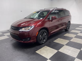 2020 Chrysler Pacifica AWD Launch Edition