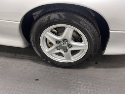 1999 Chevrolet Camaro Base