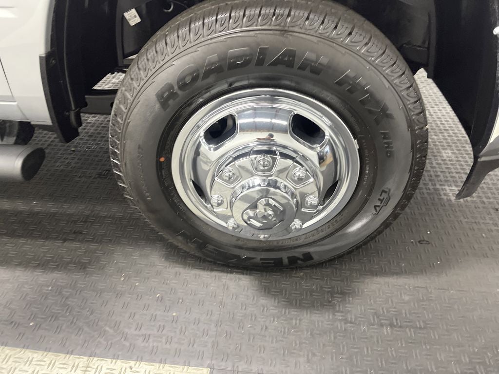 2026 RAM 3500 Tradesman Crew Cab 4x4 8' Box