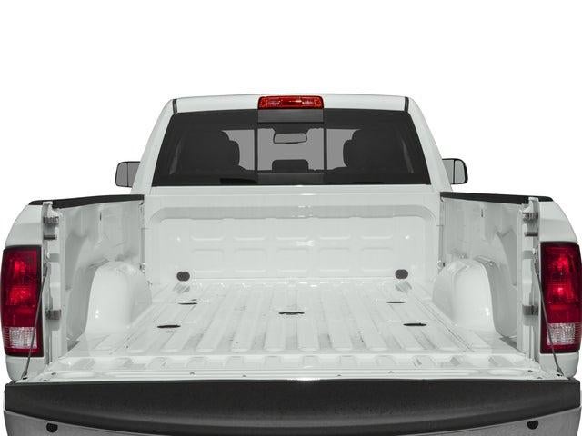 2017 RAM 3500 Big Horn Crew Cab 4x4 8' Box