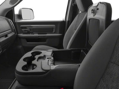 2017 RAM 3500 Big Horn Crew Cab 4x4 8' Box