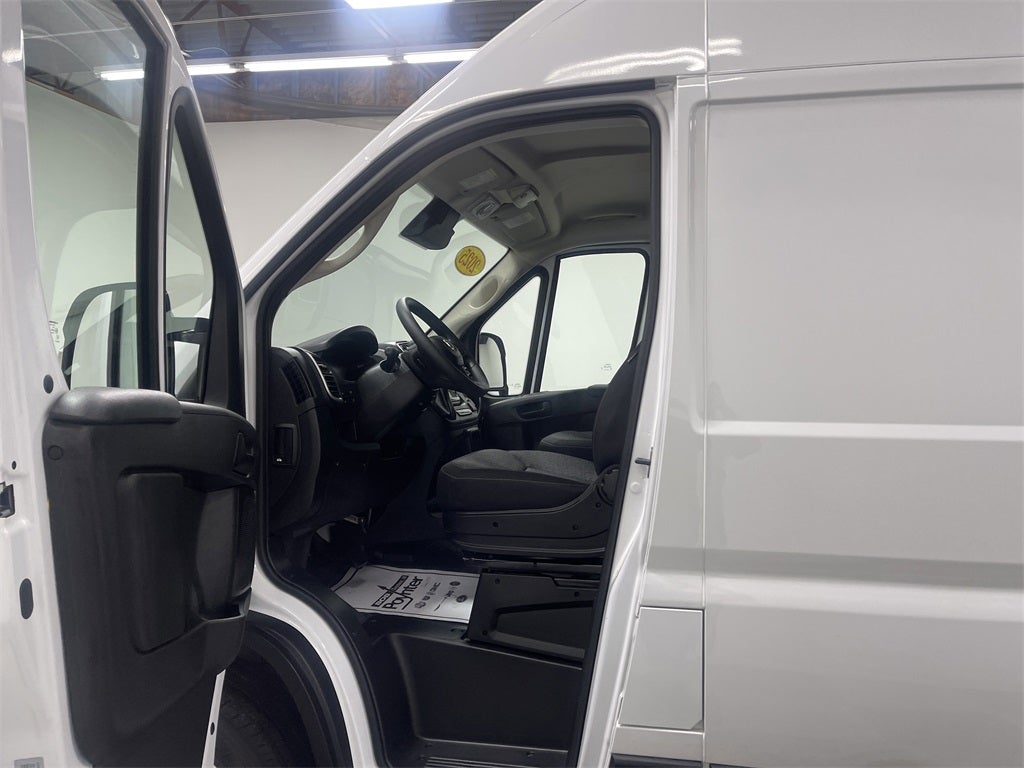 2025 RAM ProMaster 2500 Cargo Van SLT High Roof 159' WB