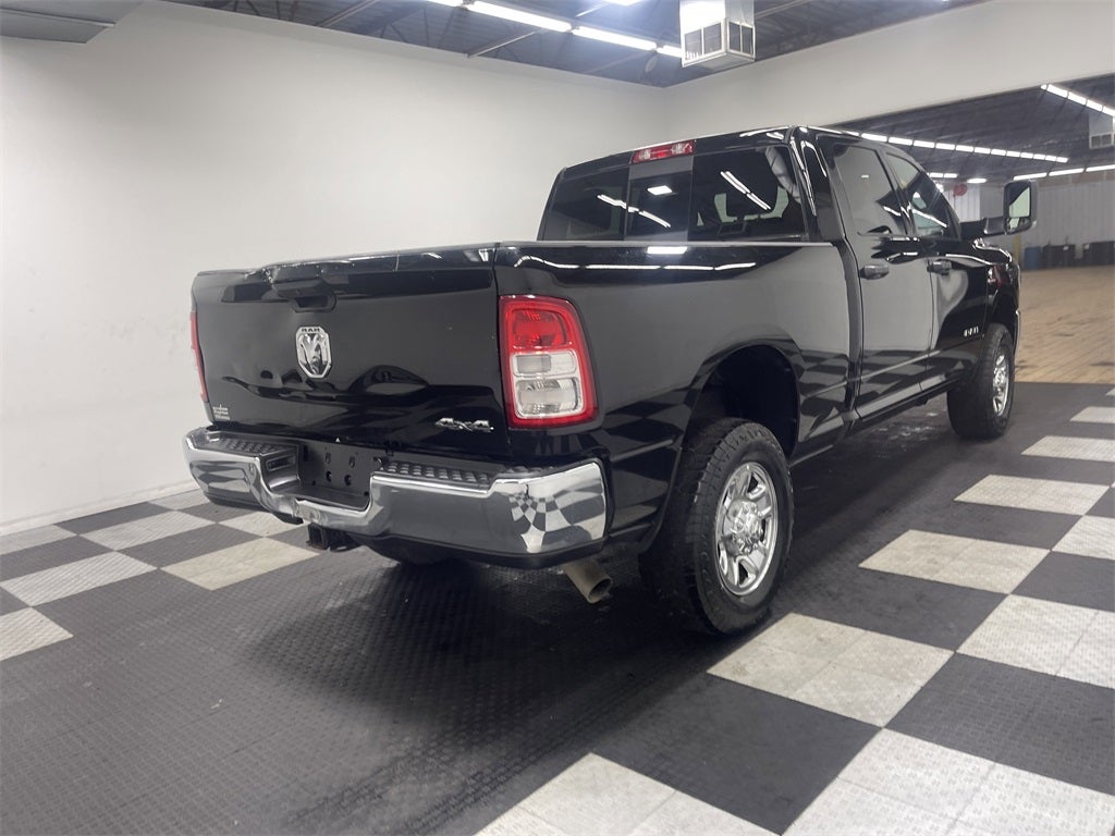 2022 RAM 2500 Tradesman Crew Cab 4x4 6'4' Box