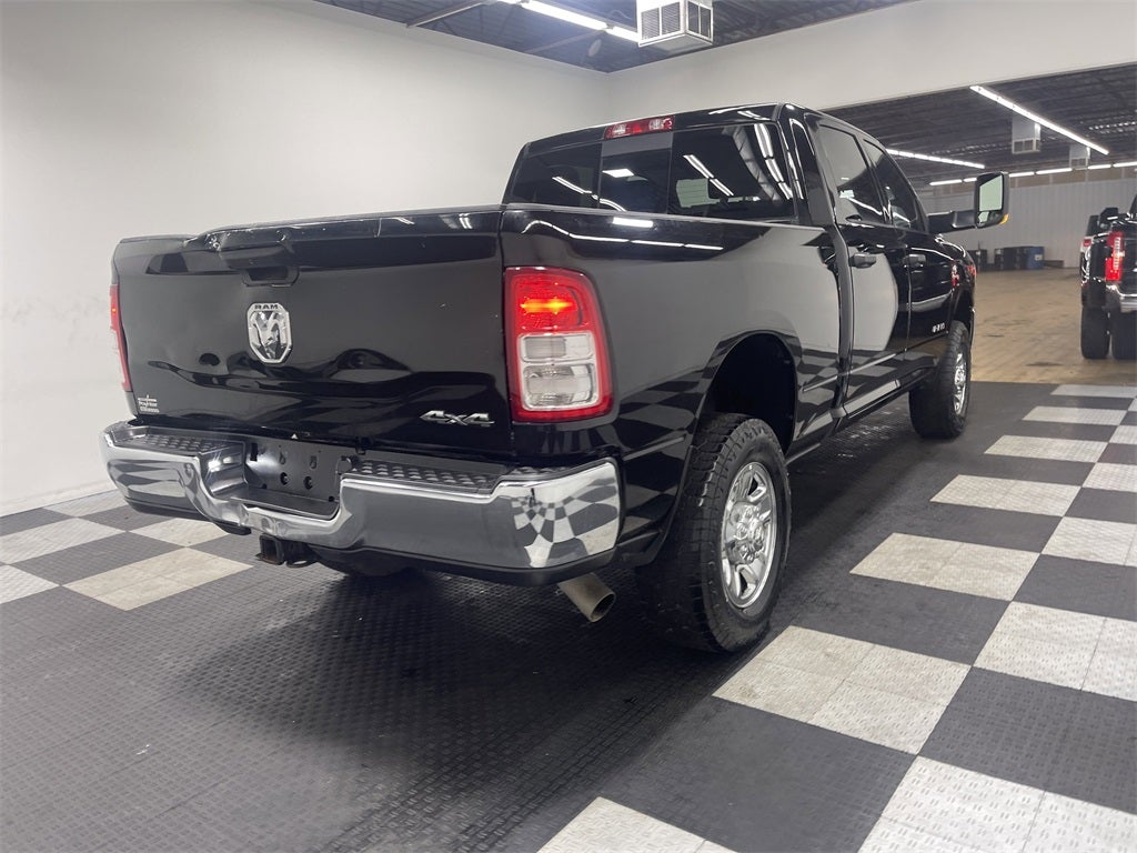 2022 RAM 2500 Tradesman Crew Cab 4x4 6'4' Box