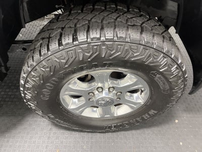 2023 RAM 2500 Big Horn Crew Cab 4x4 6'4' Box
