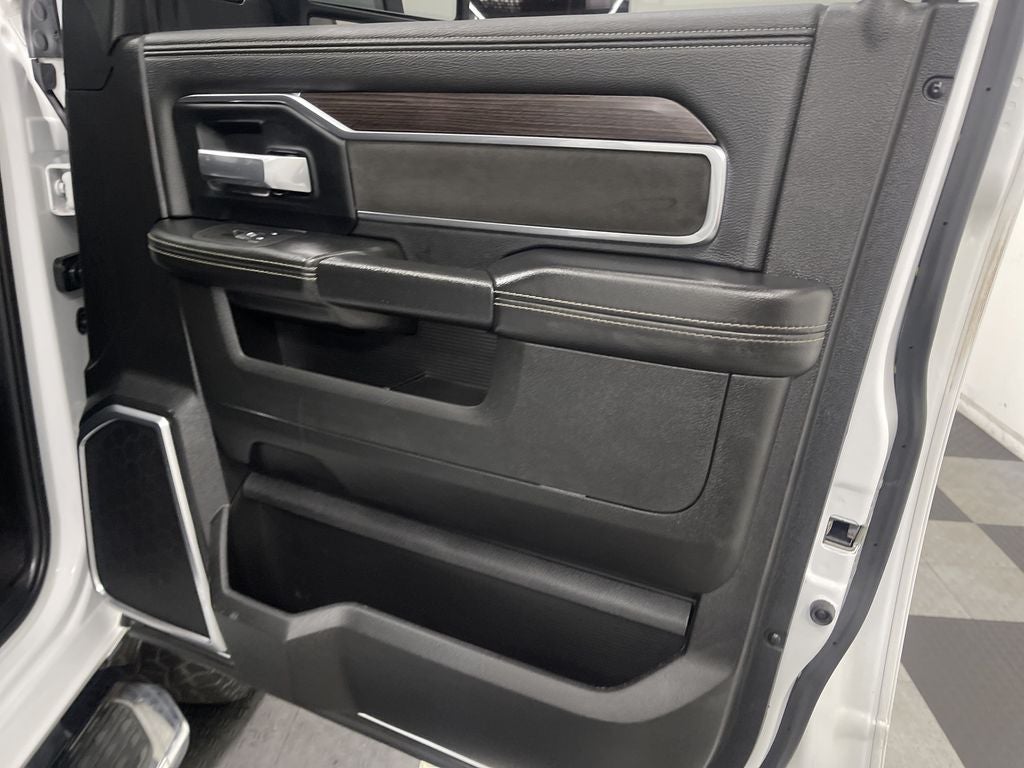 2025 RAM 2500 Laramie Crew Cab 4x4 6'4' Box