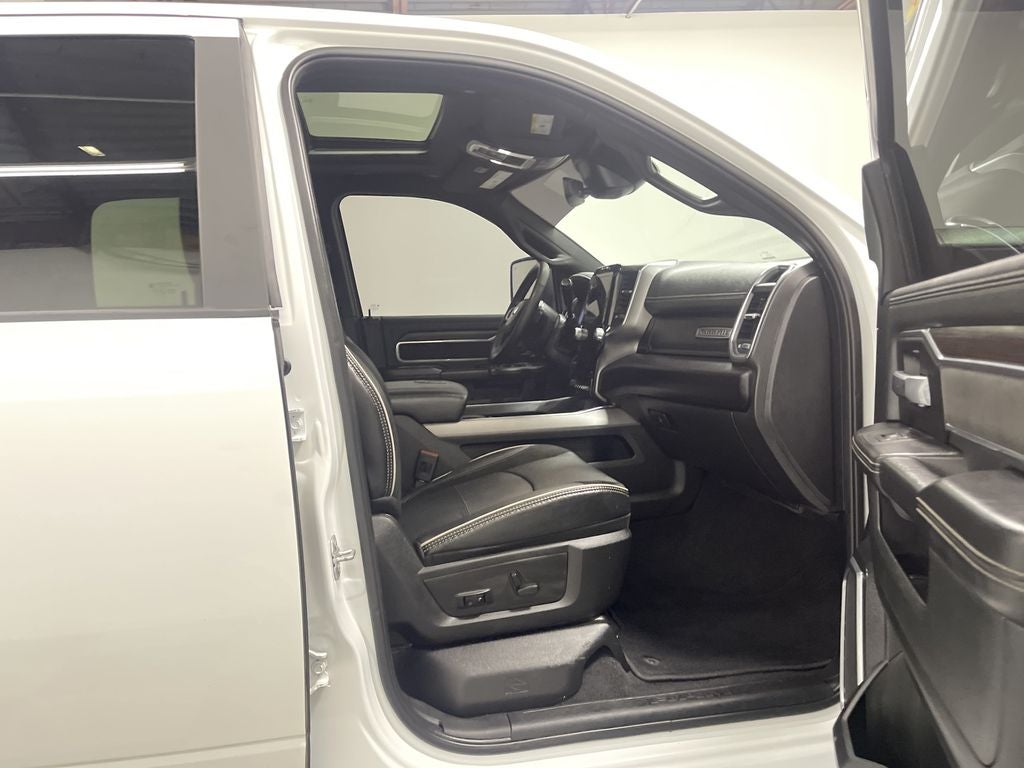 2025 RAM 2500 Laramie Crew Cab 4x4 6'4' Box