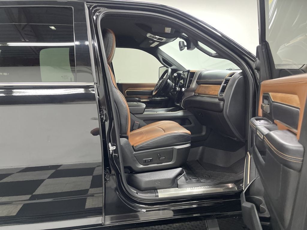 2024 RAM 2500 Limited Longhorn Crew Cab 4x4 6'4' Box