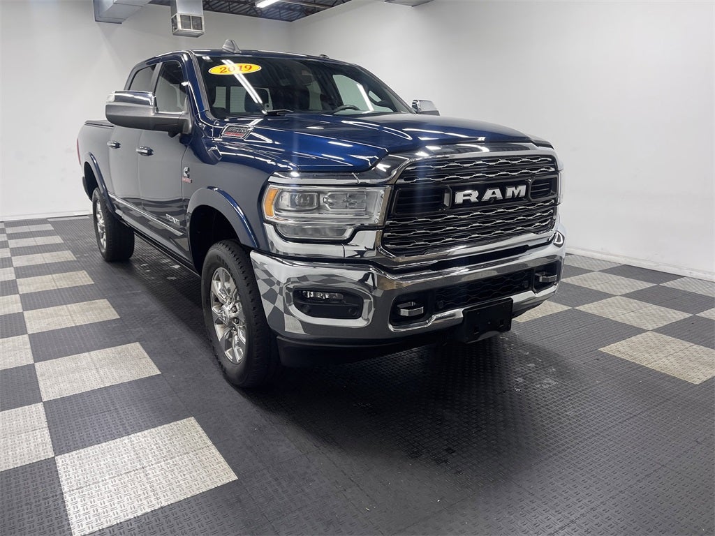 2019 RAM 2500 Limited Crew Cab 4x4 6'4' Box