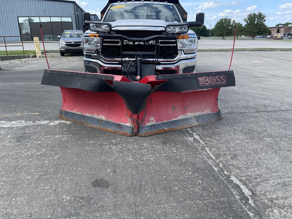 2022 RAM 3500 Chassis Tradesman/SLT