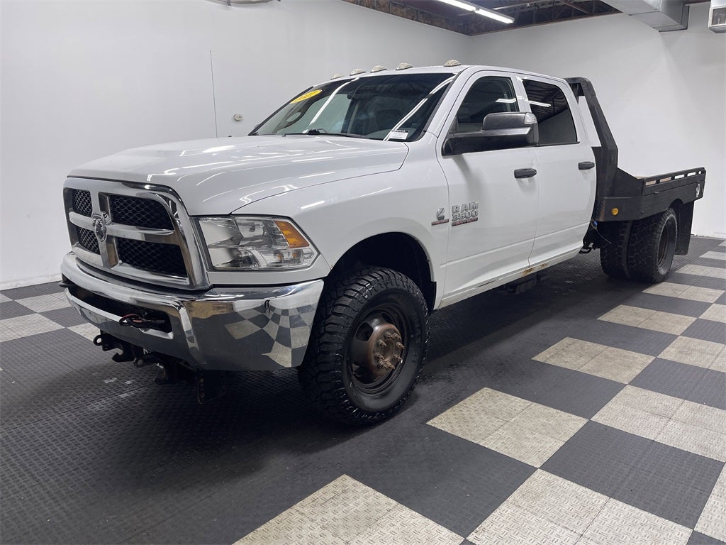 2017 RAM 3500 Chassis Tradesman/SLT/Laramie